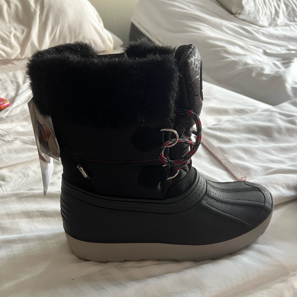 Pajar Black Waterproof Boots with Fur Trim
